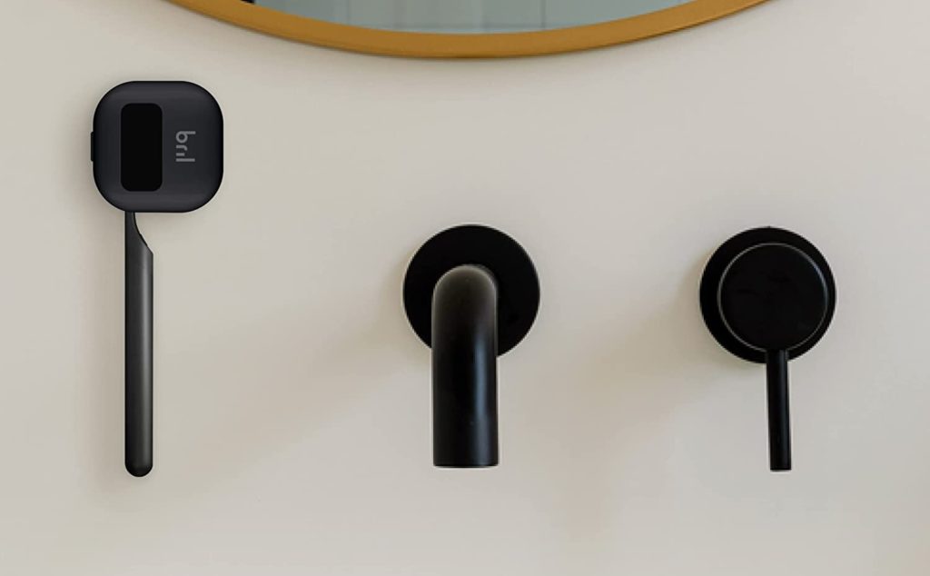 7 Best Portable Toothbrush Cover Case with UV Sanitizer - 61iTVSSrmbL. AC SL1500 61iTVSSrmbL. AC SL1500