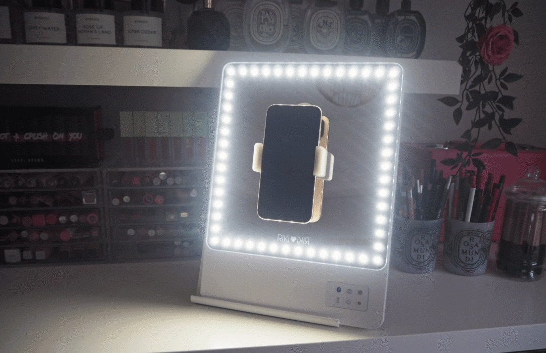 riki skinny mirror review laura lou 1440x1080 2 e1664887794903