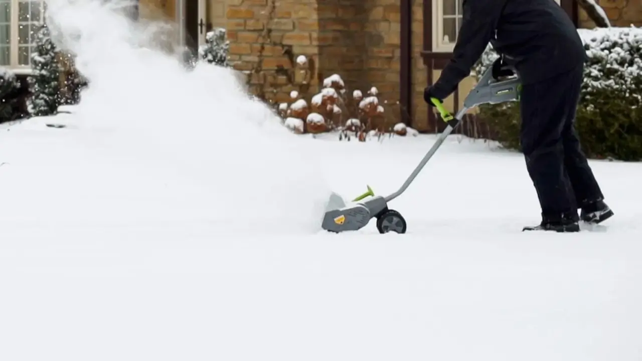 Earthwise Effortless Electric Cordless Snow Shovel - Earthwise Cordless Electric Snow Shovel Earthwise Cordless Electric Snow Shovel
