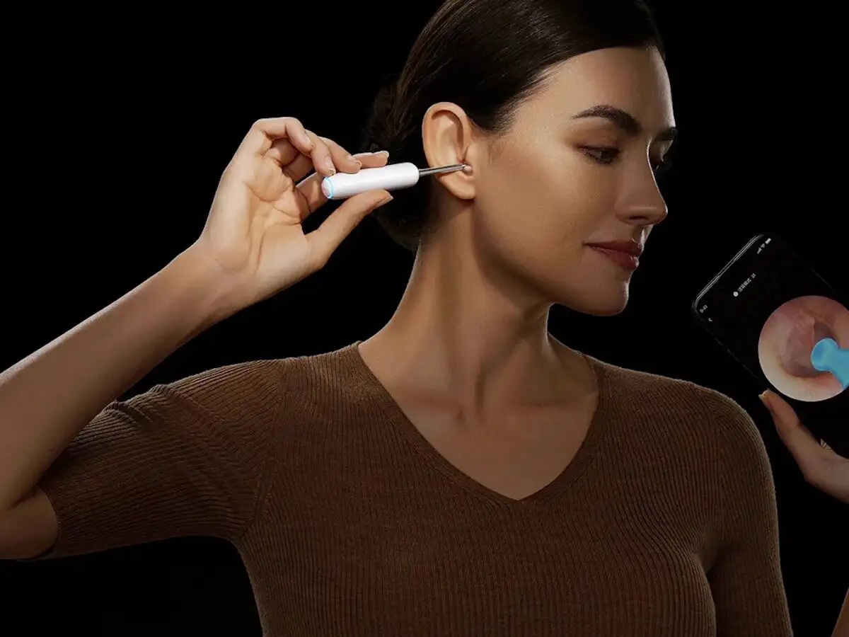 Bebird Home 30S provides precise ear cleaning with a flexible camera
