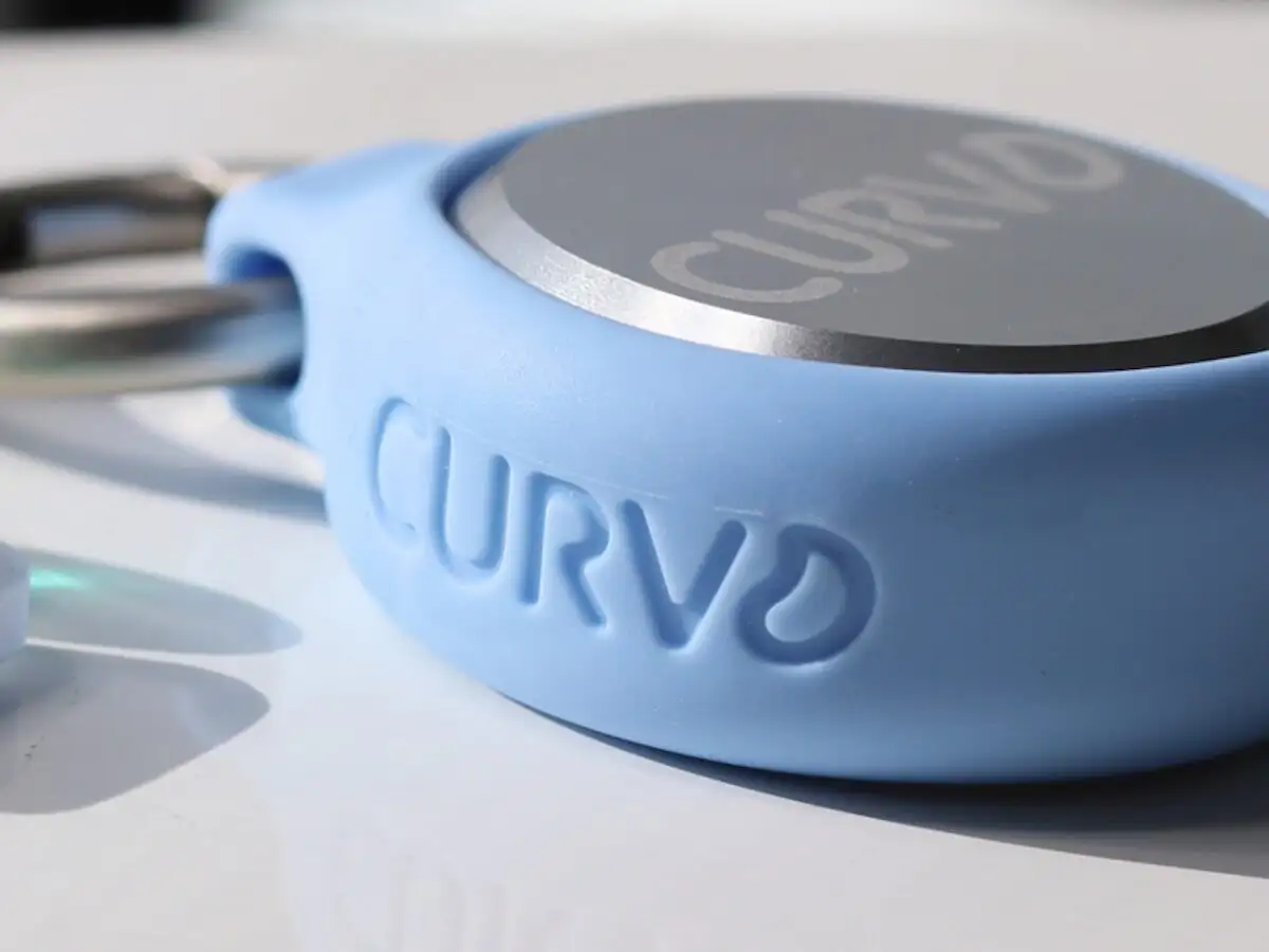 This CURVD Case will securely protect your essentials thanks to its powerful waterproof design.