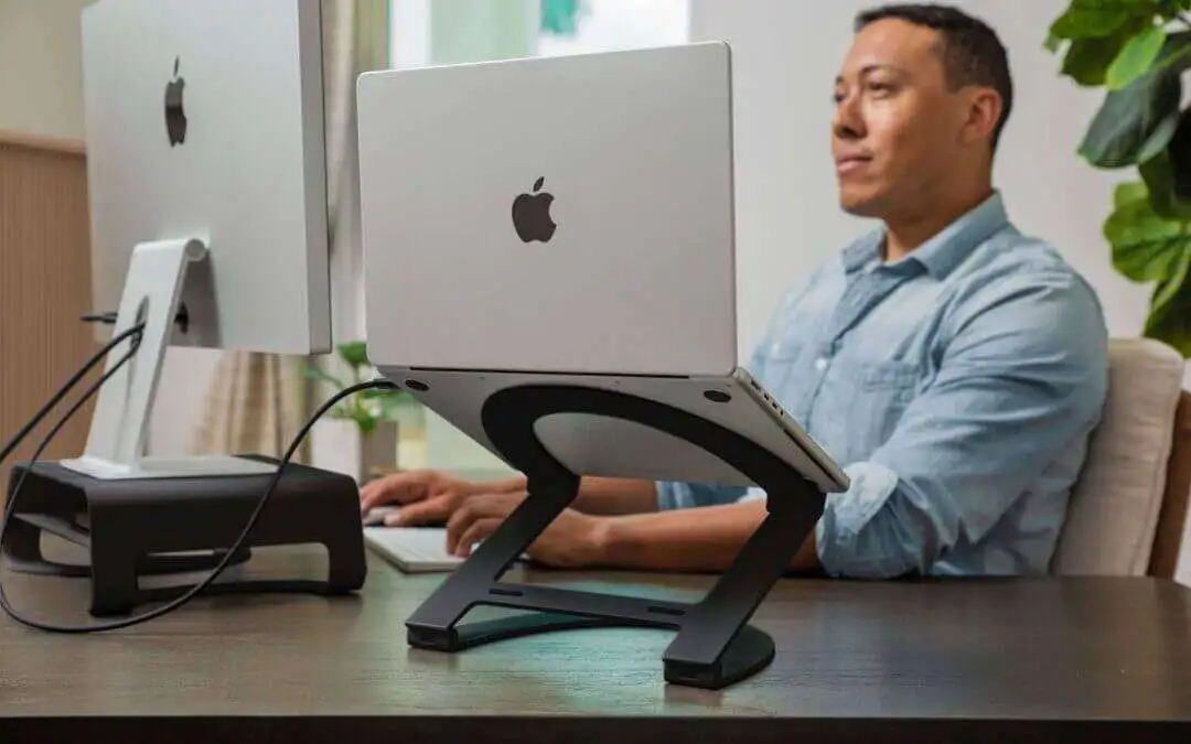 Twelve South Curve Flex Ergonomic Laptop Stand Uses Folding Design to Make It Travel-Ready -