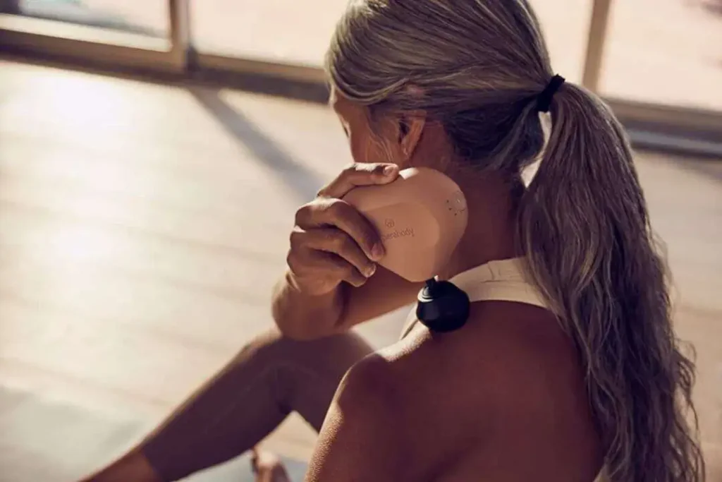 10 Nice to Have Travel Gadgets for Your Next Adventure - 61R5kfCRM0L. AC SL1500 61R5kfCRM0L. AC SL1500