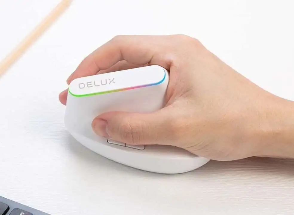 11 Best Ergonomic Mouse for Gaming To Reduce Wrist Pain - 61SaENXVSaS. AC SL1000 1 61SaENXVSaS. AC SL1000 1