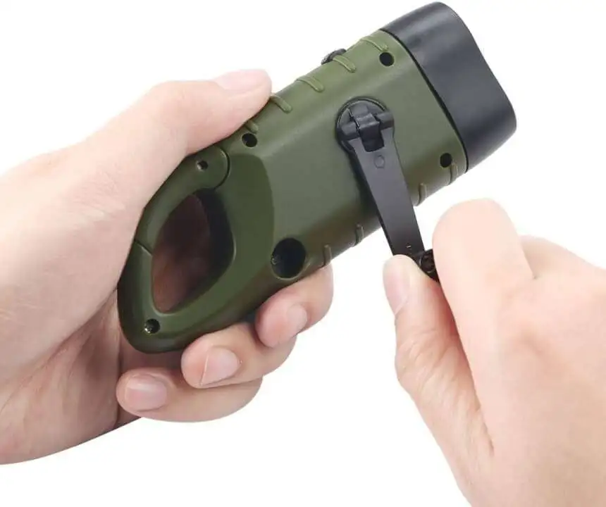 Simpeak Solar Powered Flashlight with Hand Crank for Emergency - 61oNkhROeYL. AC SL1000 61oNkhROeYL. AC SL1000