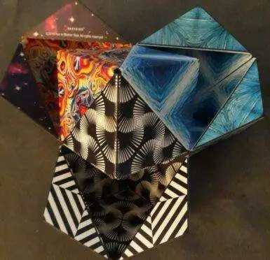 Cube That Can Be Shaped into 70 Geometric Shapes - 7587875 7587875