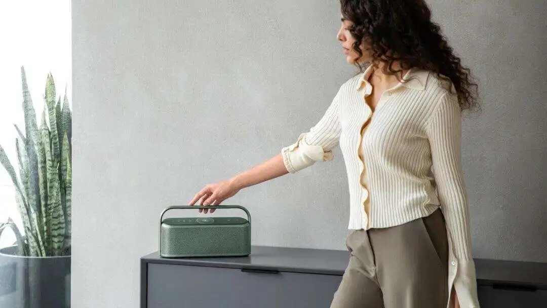 Anker Soundcore Motion X600 Portable Hi Fi Speaker 01