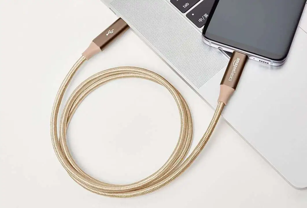 8 Most Durable USB-C Cables That Would Last Much Longer - City of Business Man PowerPoint Template list 1 e1657333934388 8 Most Durable USB-C Cables That Would Last Much Longer