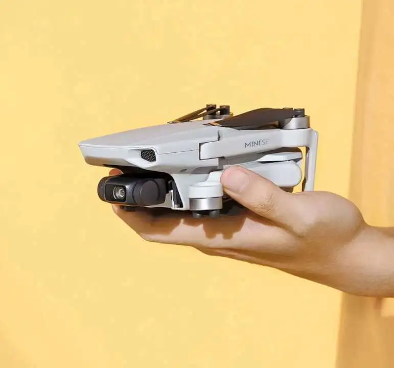 DJI Mini SE: Smallest Foldable Drone Features 3-Axis Gimbal - DJI Mini SE DJI Mini SE