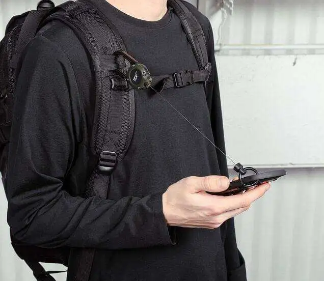 Gravity Mag-Reel Lite: Keep Your Belonging Easy to Access - Gravity Mag Reel Gravity Mag Reel