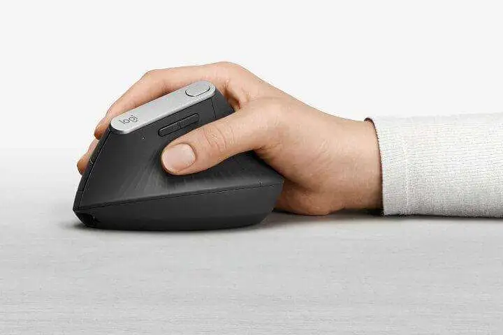 Wireless & Vertical Ergonomic Mouse - Logitech MX Vertical Lifestyle Image 1 Logitech MX Vertical Lifestyle Image 1