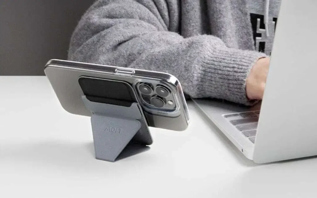 12 Must-Have iPhone Accessories to Buy - MOFT Snap On MOFT Snap On