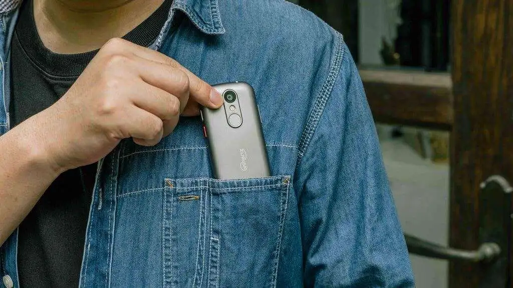 Unihertz Jelly 2: The World's Smallest Fully Featured Android Phone You Can Buy -