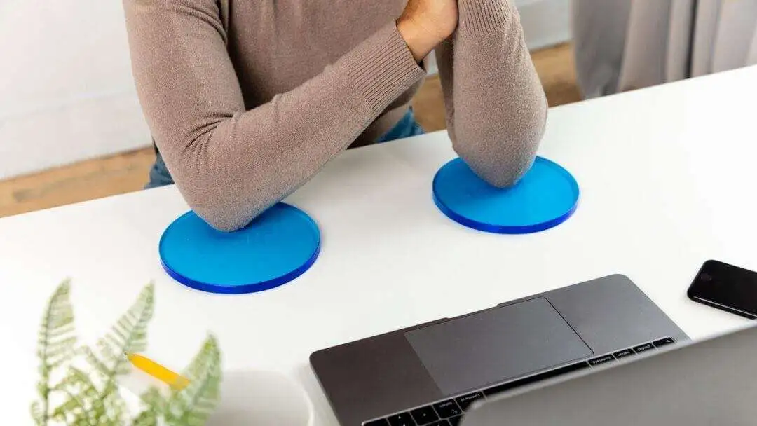 41 Practical Office Gifts Under $25 for Christmas Season - Practical Office Gifts Under 25 Practical Office Gifts Under 25