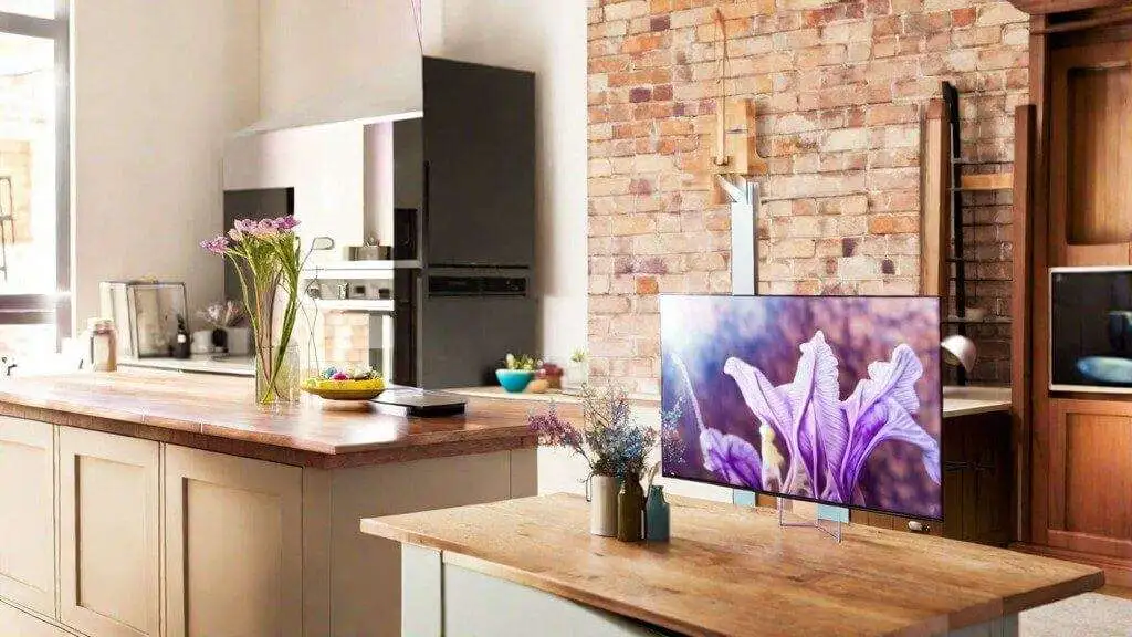 5 Smallest Smart TVs for Kitchen, No More Than 32" - Smallest Smart TVs for Kitchen 5 Smallest Smart TVs for Kitchen, No More Than 32″