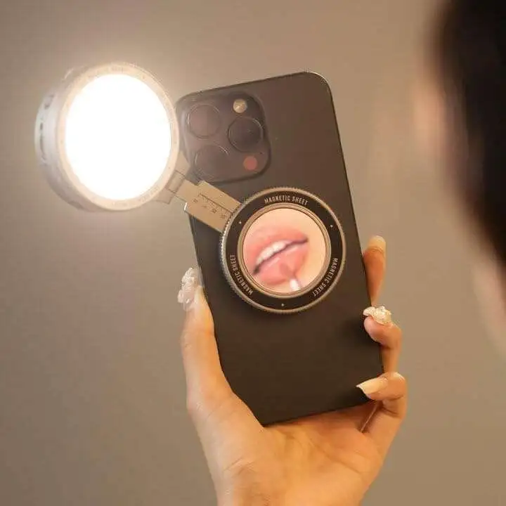 Sol 5 Magnetic Selfie Light Provides Perfect Bi-Color Illumination - Sol 5 Magnetic Selfie Light Provides Perfect Bi Color Illumination Sol 5 Magnetic Selfie Light Provides Perfect Bi Color Illumination