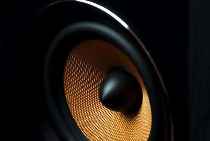 5 Tips to Stop Hum/Buzz Noise from Computer Speakers