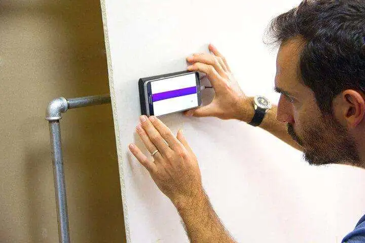 Stud Finder for Smartphone