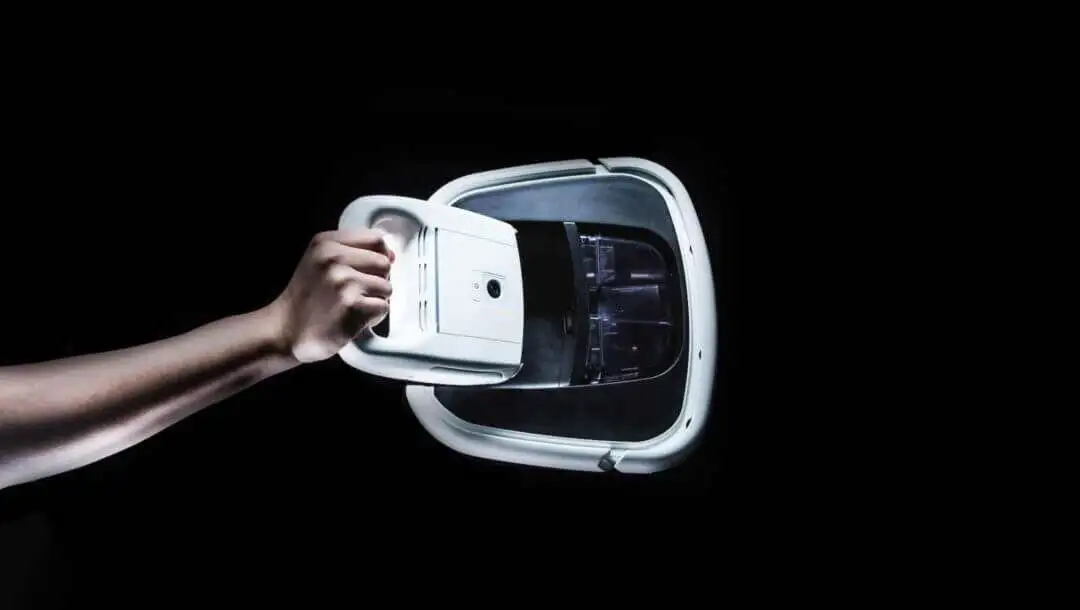 Coral One Ultra Cleaning Robot Comes With a Built-in Handheld Vacuum - compare hero compare hero