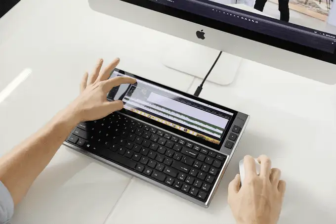 FICIHP Multifunctional Keyboard with a Massive Touchscreen to Get More Work Done - fd54314e0f6abb9cbef47ac59fd1311e fd54314e0f6abb9cbef47ac59fd1311e