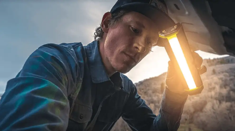 Everyday Solar-Powered Gadgets That Make Perfect Gifts - image 124 image 124