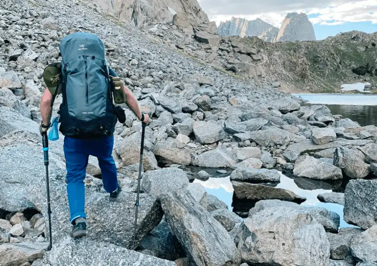 Top Gift Ideas for Mountain Lovers - image 132 1 image 132 1