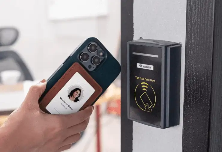 Magsafe Accessories iPhone Users Must Have - image 231 image 231