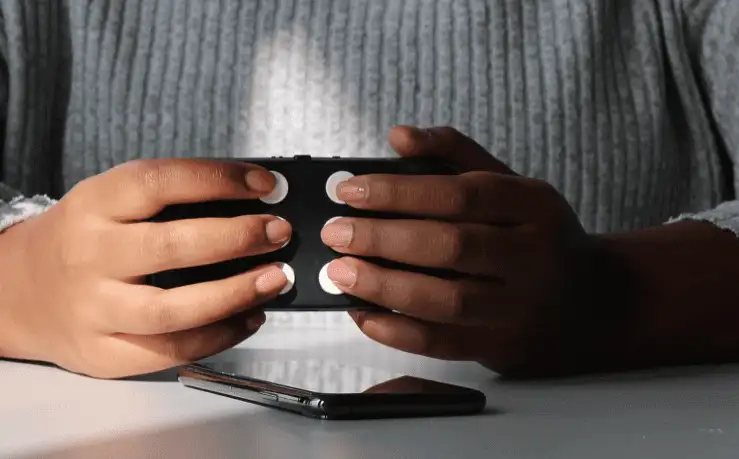 10 Thoughtful Gifts That Will Make Your Blind Friends' Day - image 259 image 259