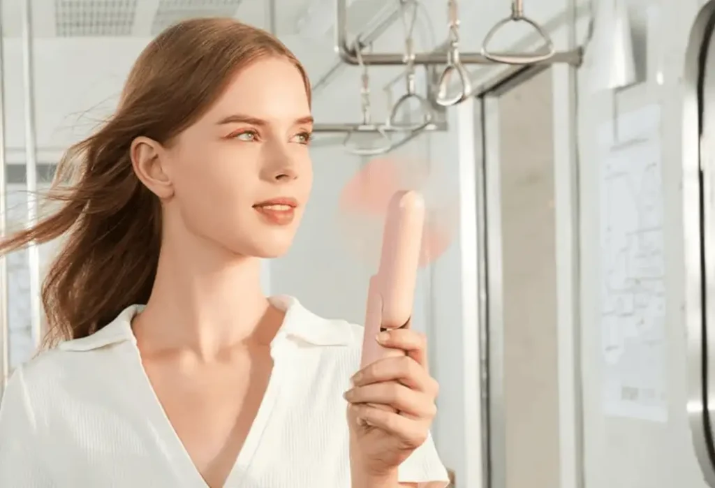 12 Christmas Gifts She Will Actually Use (And Love!) - image 277 image 277