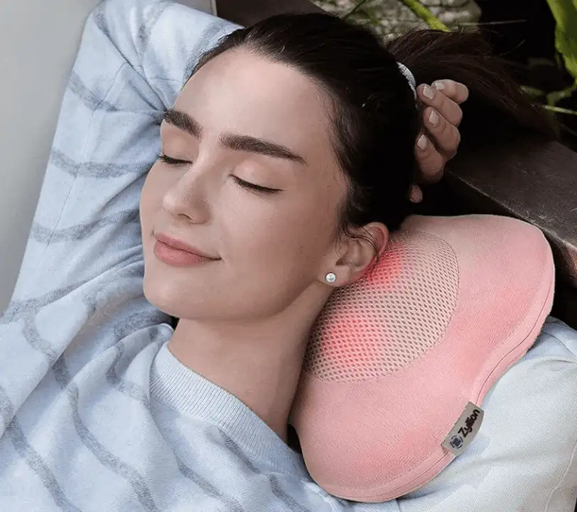 12 Christmas Gifts She Will Actually Use (And Love!) - image 278 image 278