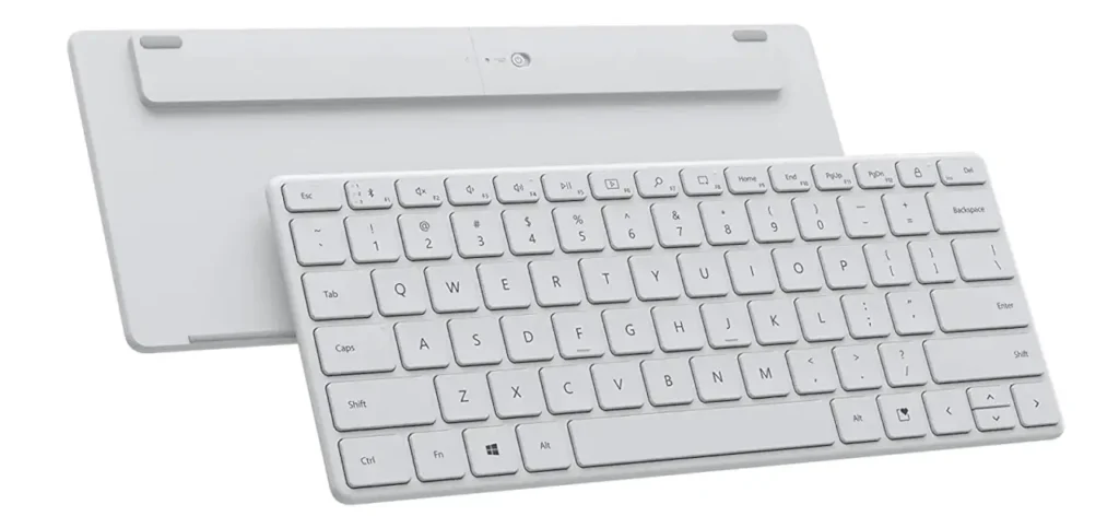 9 Best Portable Bluetooth Keyboards to Type on Smartphones - image 60 4 image 60 4
