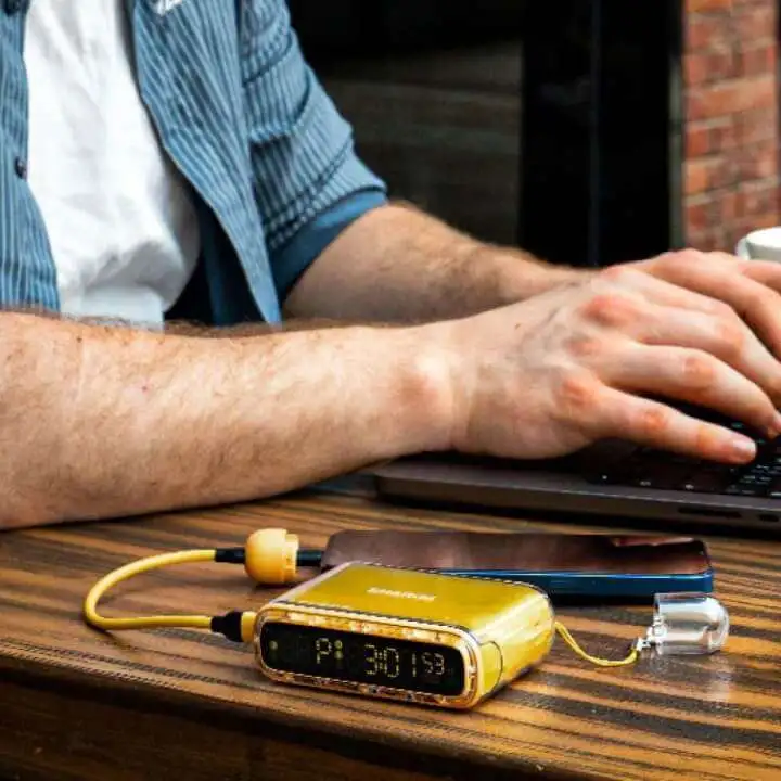 sharge Starship Seer Combines Power Bank & Digital Timer - sharge Starship Seer sharge Starship Seer