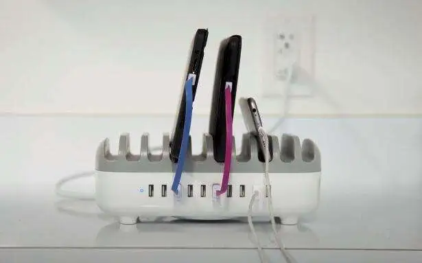 Temperature-Controlled Charging Station - techno techno