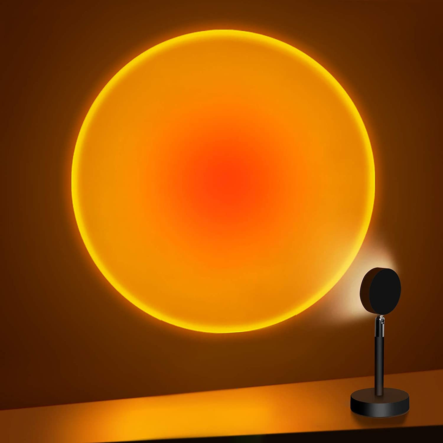 Tsrarey's Sunset Lamp Casts a Warm Glow Across Any Wall